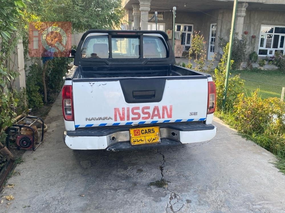 نيسان نافارا